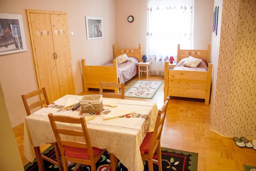 Bascarsija Apartments & Rooms Maribor Bilik gambar